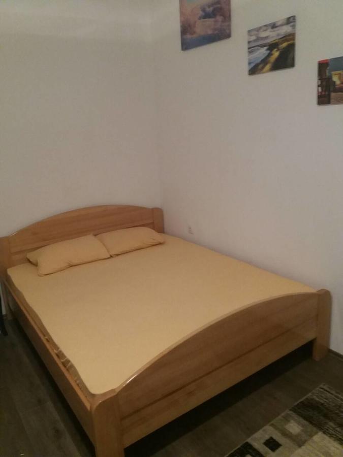 Rooms Adrijana Banja Luka Exteriör bild